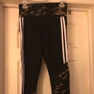 stretch pants/ Track pants